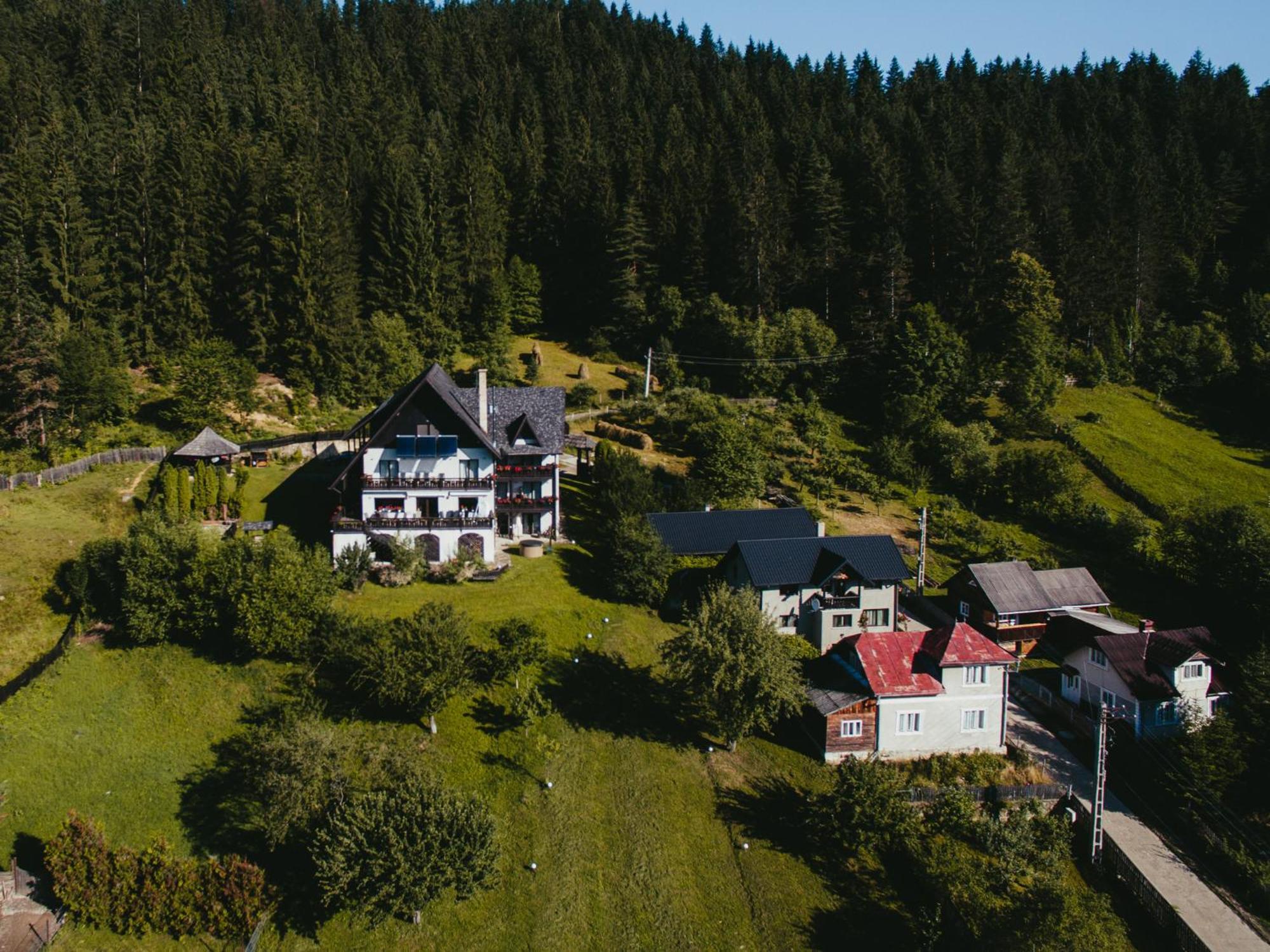 Bucovina Lodge Pension Вама Экстерьер фото