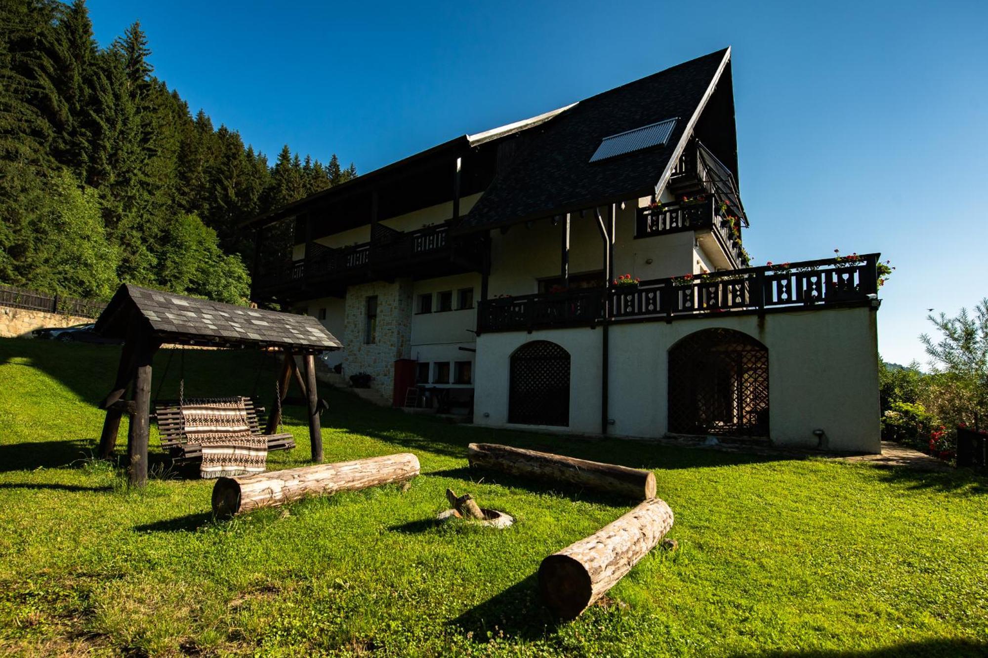 Bucovina Lodge Pension Вама Экстерьер фото