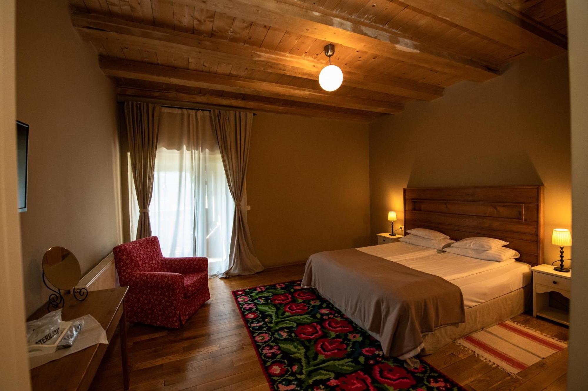 Bucovina Lodge Pension Вама Экстерьер фото