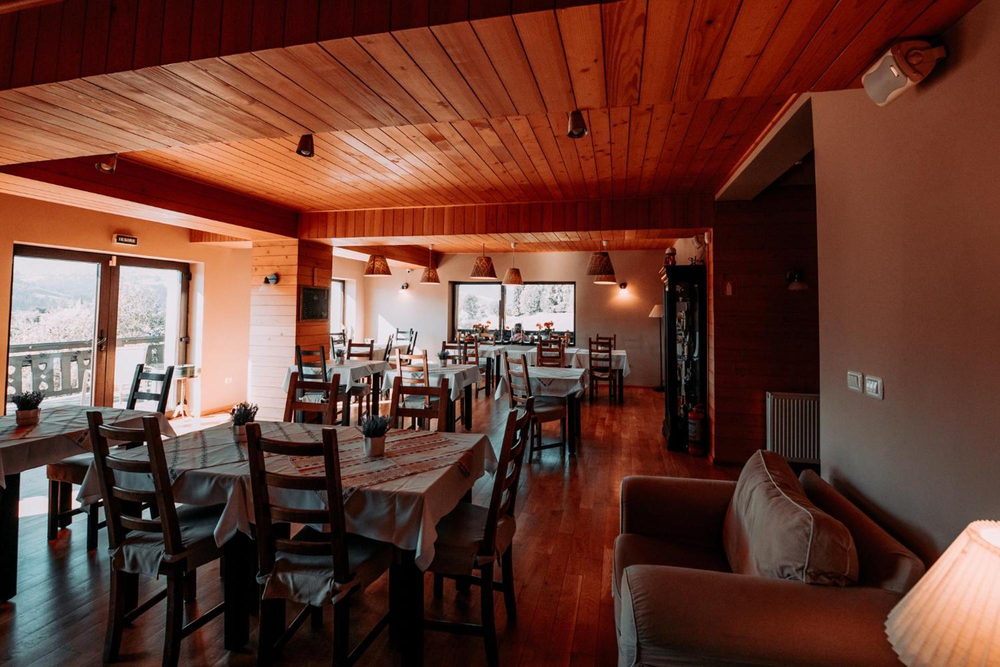 Bucovina Lodge Pension Вама Экстерьер фото
